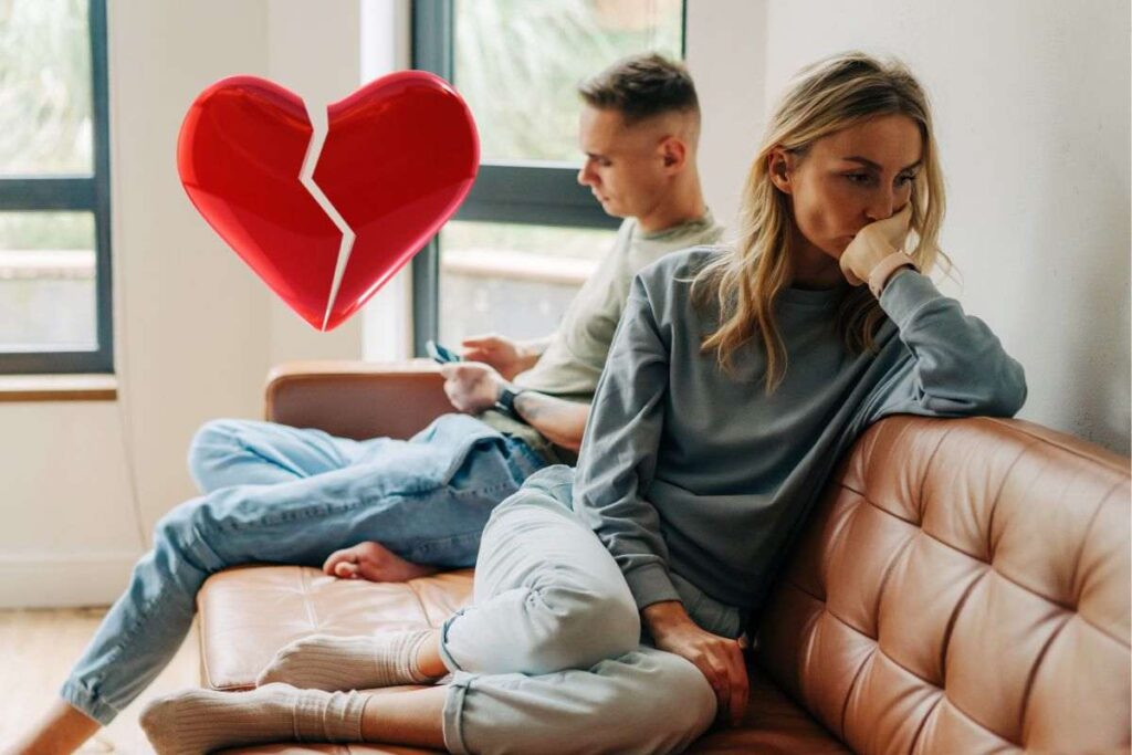 una coppia che litiga ed un cuore spezzato