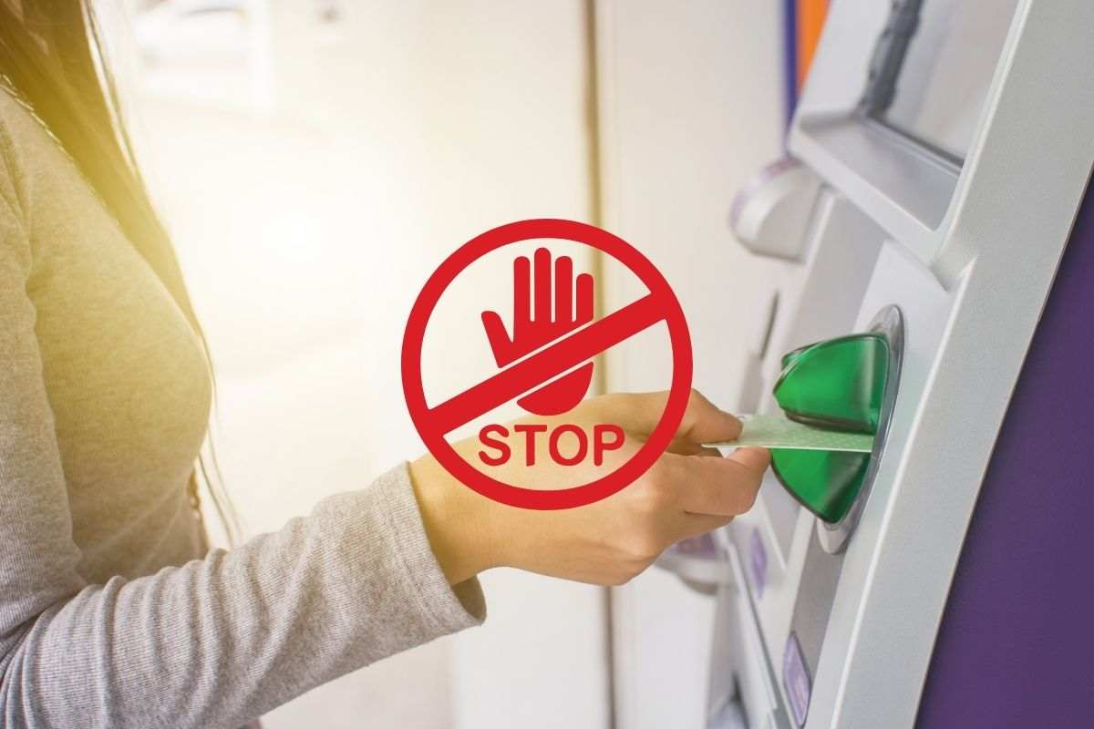 UE decisa ad eliminare il denaro contante, presto diremo addio ai bancomat: che cosa cambierà