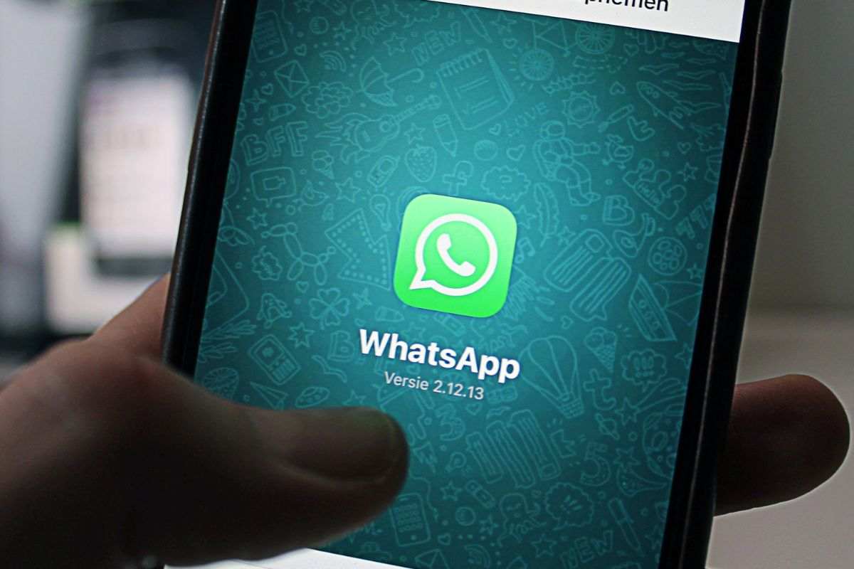 Schermata di apertura dell'App WhatsApp